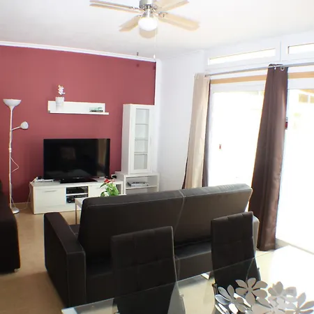 Apartament Anju Bravo *